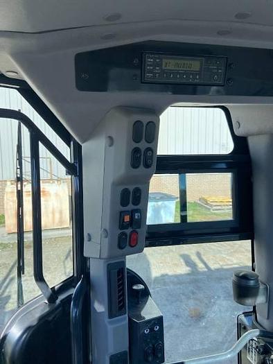 Used 2022 Komatsu GD655-7