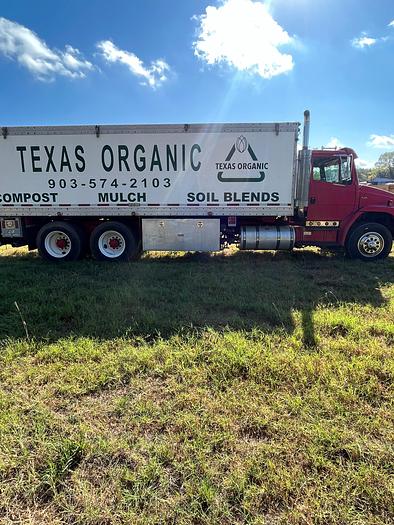 Used 2002 Freightliner FL-80