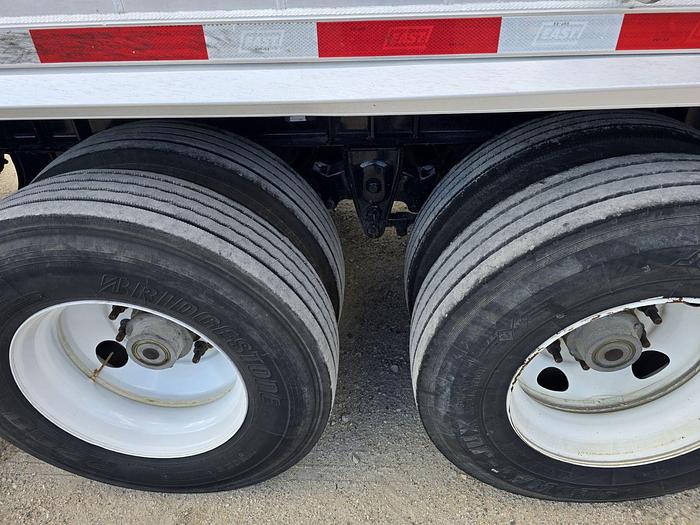 Used 2018 East East Genesis 30-33