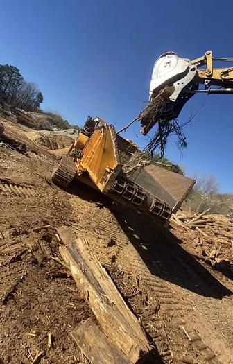 Used 2016 CBI 6800 on track