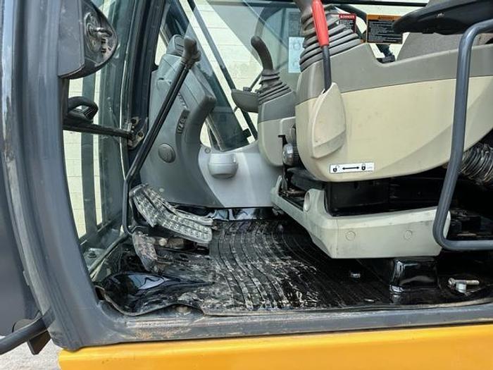 Used 2014 John Deere 210G