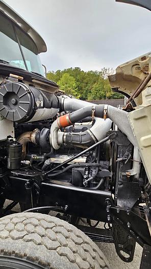 Used 2006 *** ALLISON AUTOMATIC *** Mack CV713 Granite