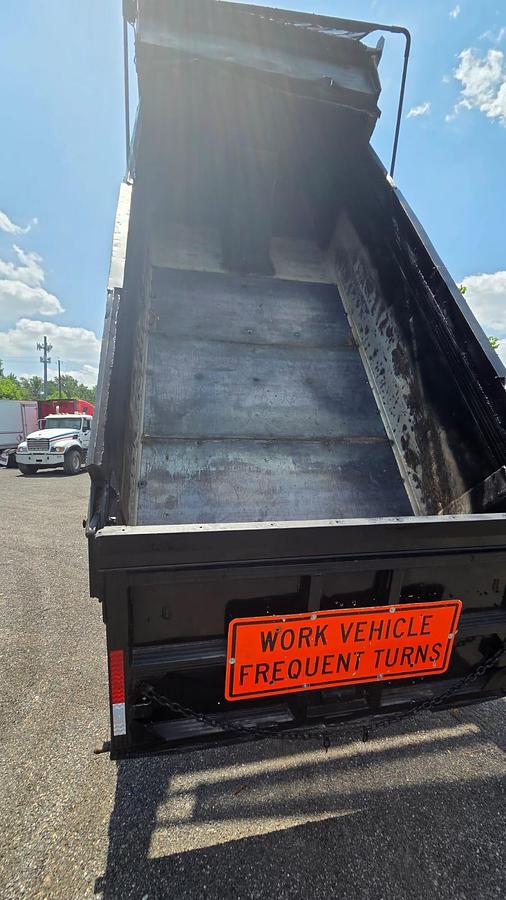 Used 2003 Mack *** ALLISON AUTOMATIC *** CV713 Granite