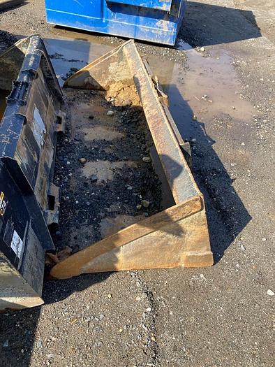 Used 2003 Caterpillar 262B