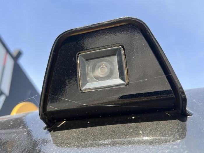 Used 2018 CAT 315FL/ with Hyd thumb