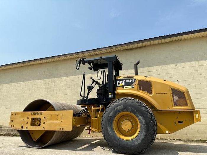Used 2017 Caterpillar CS54B