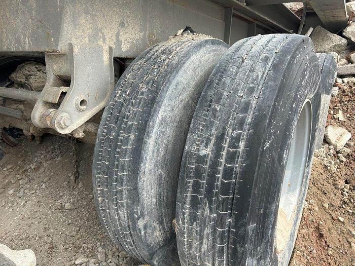 Used 2002 Eagle 20 x30