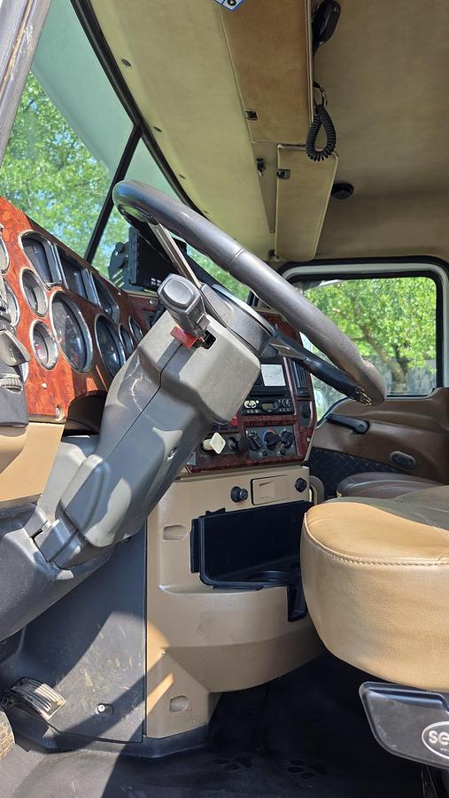 Used 2009 Mack GU713 *** Allison Automatic*** Granite