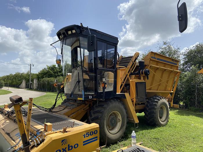 Used 2000 OXBO Big Jack with VPC1500 Bean Head
