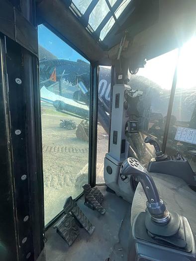 Used 2015 CATERPILLAR 541