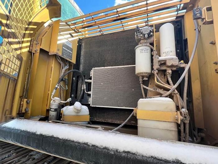 Used 2005 CATERPILLAR 330CL