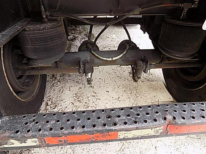 Used 1999 UTILITY TRAILER CORP FLATBED 102 x 48