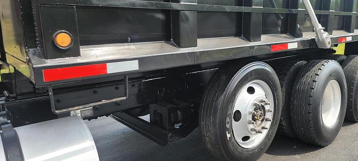 Used 2006 *** ALLISON AUTO *** MACK CV713 Granite