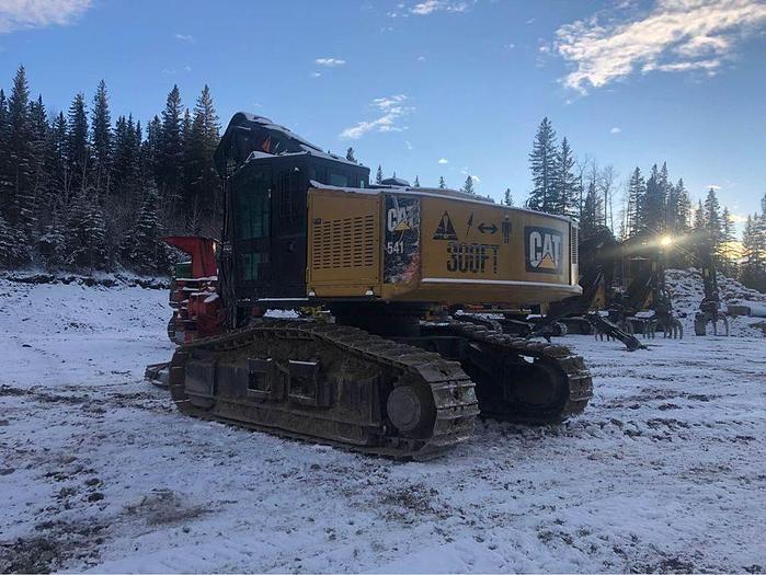 Used 2015 CATERPILLAR 541