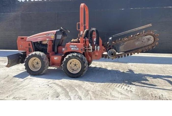 Used 2013 Ditch Witch RT45