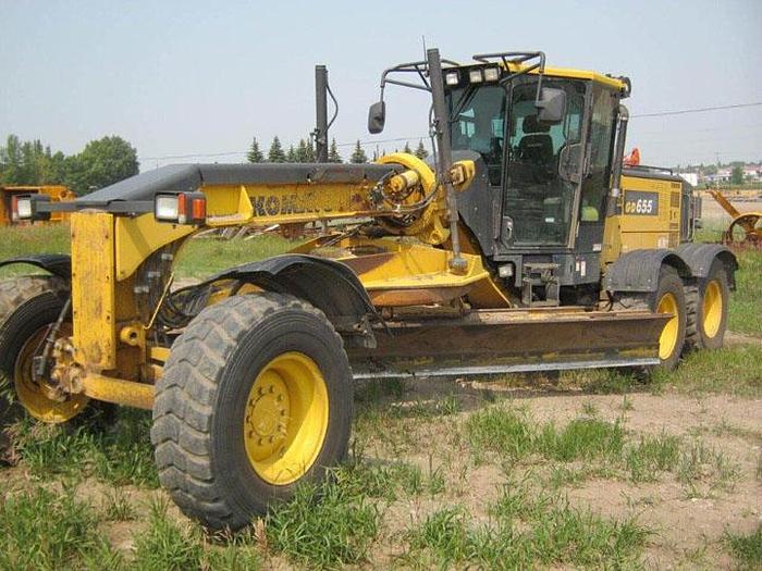 Used 2018 Komatsu GD655-6 Motor Grader