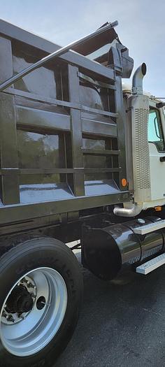 Used 2003 Mack CV713 Granite