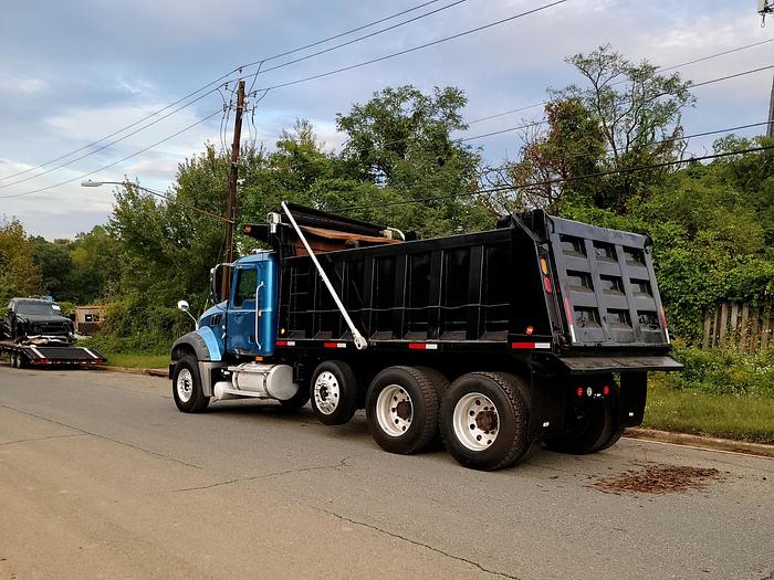 Used 2009 Mack GU713 *** Allison Automatic*** Granite