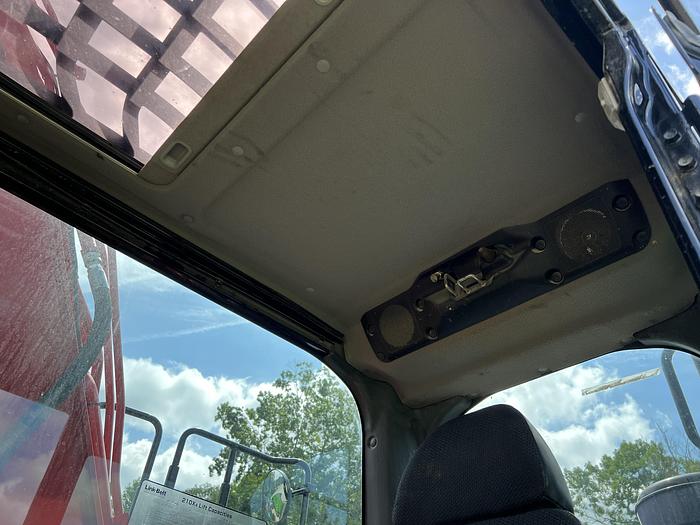 Used 2020 Link-Belt 210 / with Hyd thumb