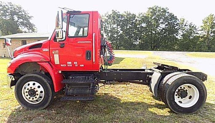 Used 2006 International 4400 DT466 (Allison Automatic)