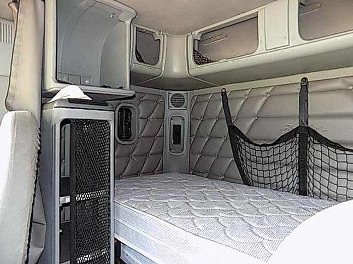 Used 2007 Freightliner Columbia 120, CAT C13