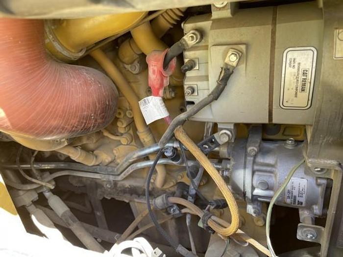 Used 2016 CATERPILLAR 963K