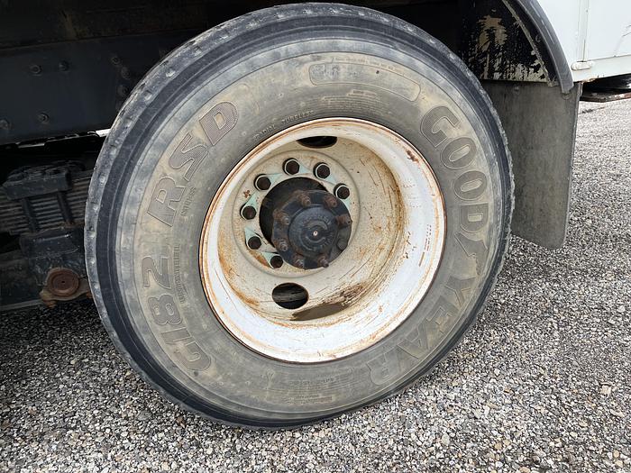 Used 2011 International 7400