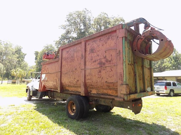 Used 2000 GMC C7500 Grapple Truck
