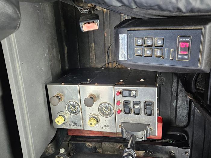 Used 2012 CAT ALLISON AUTOMATIC CT660 *ALLISON AUTO*