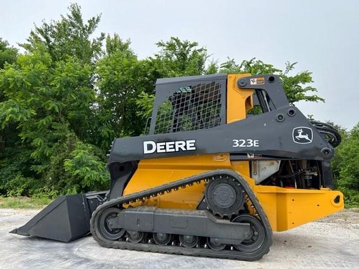 Used 2018 John Deere 323E