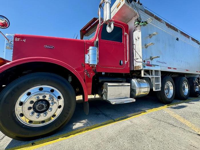 Used 2007 Peterbilt 357 *** NEW ENGINE ***