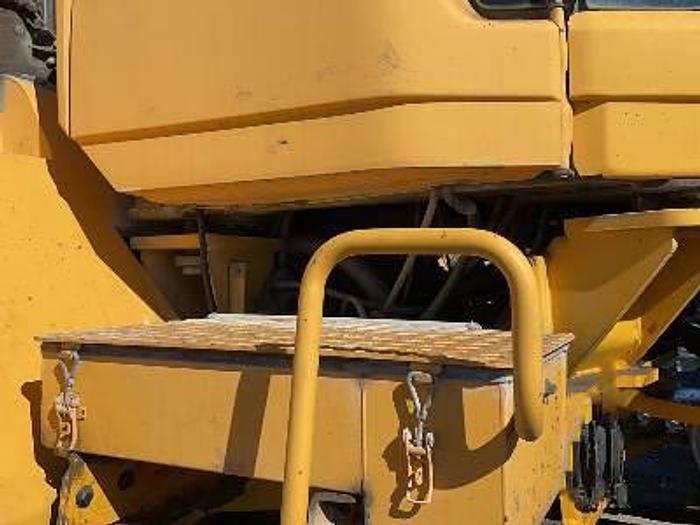 Used 2008 Volvo L220F