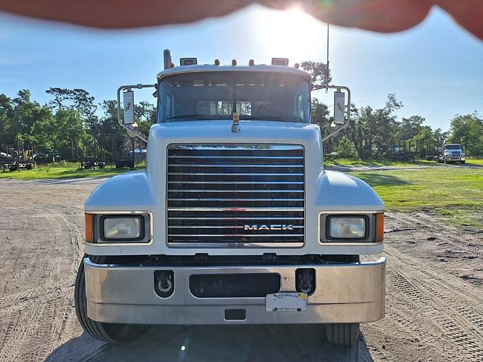 Used 2016 Mack CHU613