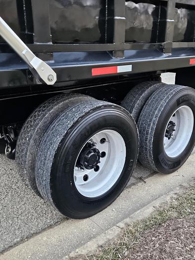 Used 2005 Mack *** ALLISON AUTOMATIC *** CV713 Granite