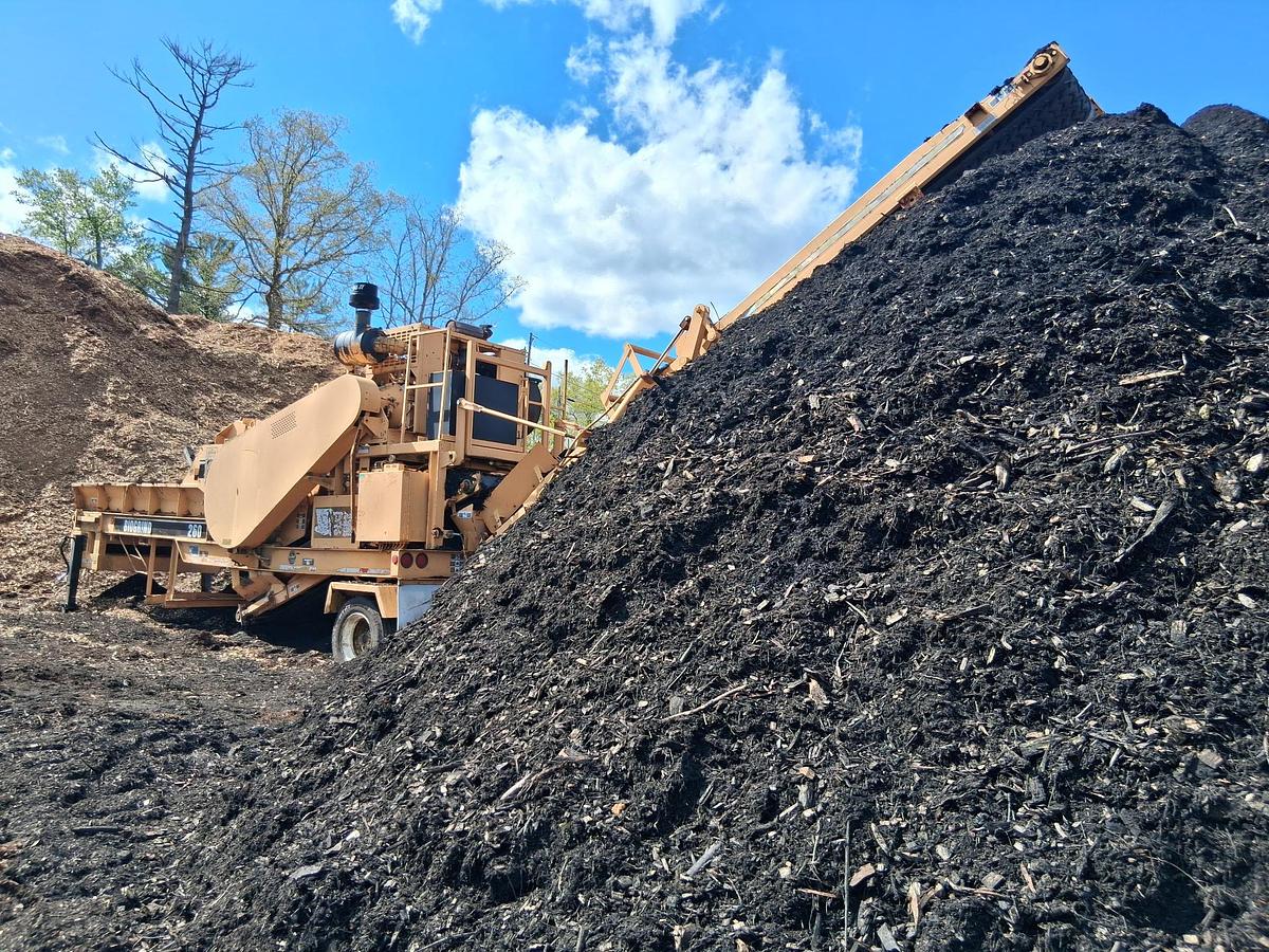 Used 2002 BioGrind 260