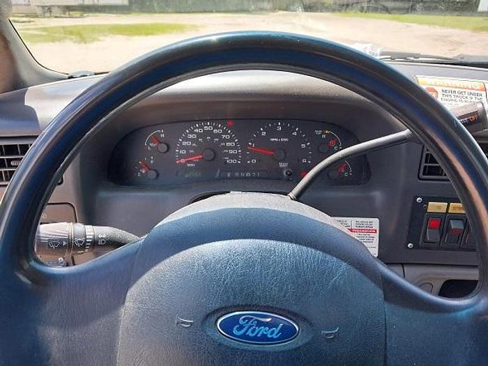 Used 2004 Ford F450 Altec Bucket Truck