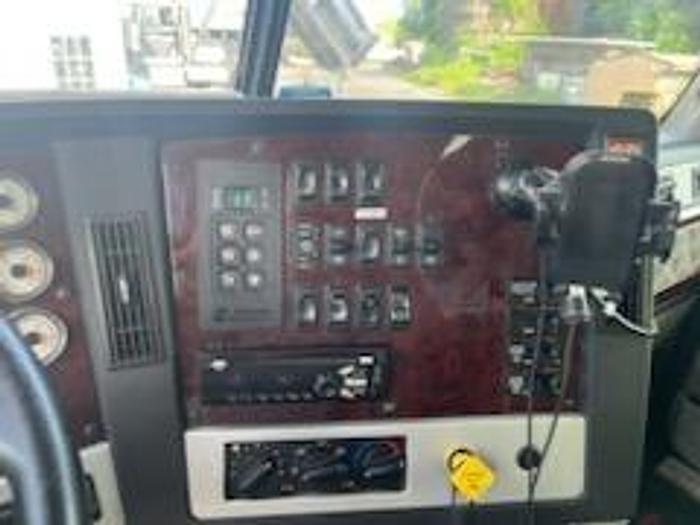 Used 2019 *** Allison Automatic *** Freightliner Coronado SD122