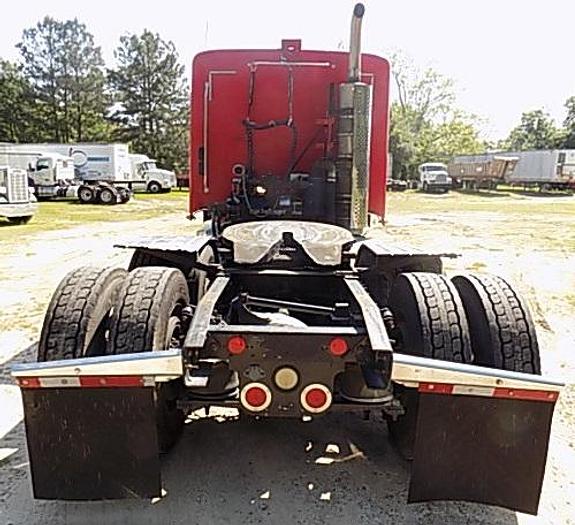 Used 2007 Freightliner Columbia 120, CAT C13