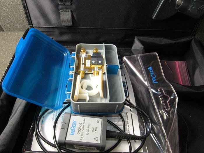 Used Teledyne LeCroy ZS2500 2.5GHz .9pF 1MOhm Active Voltage Probe W/ PCF 200