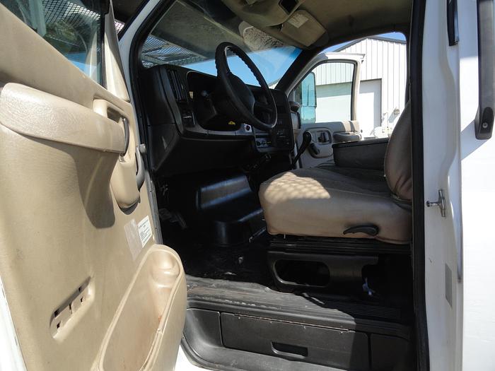 Used 2008 GMC / Altec TOPKICK C7500 / LRV56