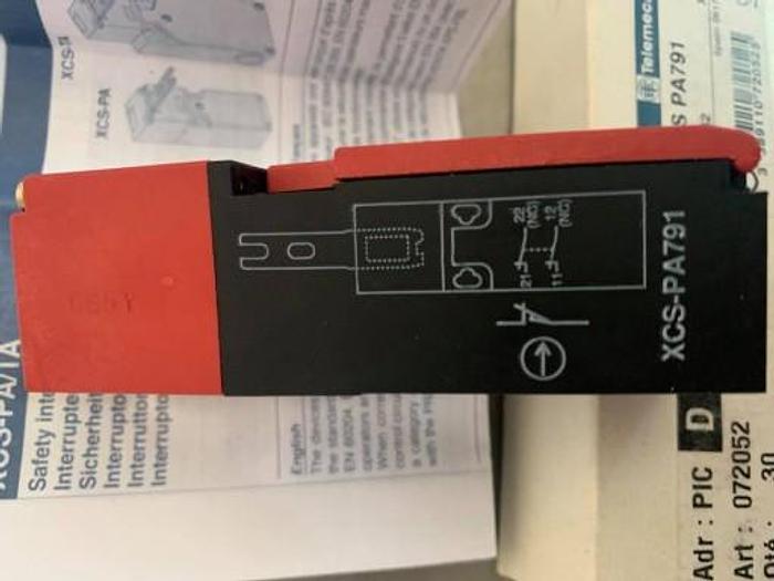 Telemecanique XCS PA791 safety Limit switch