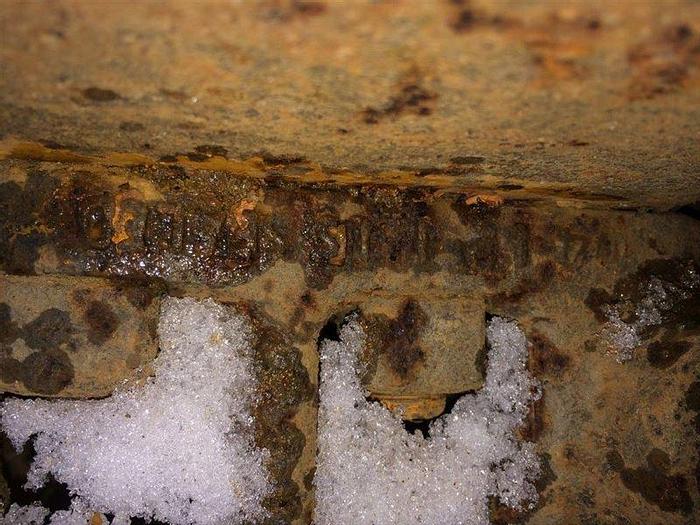 Used Crawler Tracks 24" wide