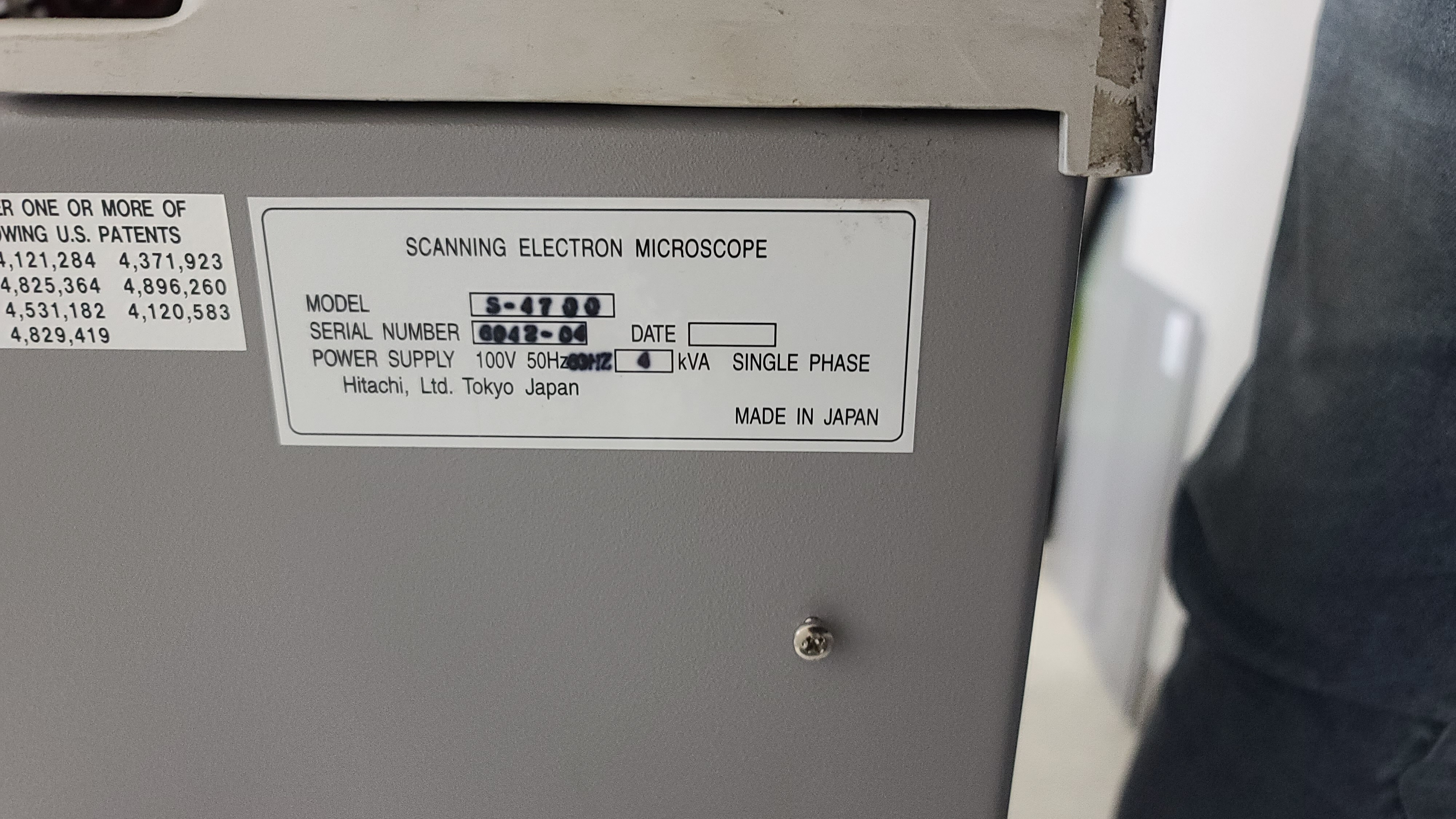 Used Hitachi S-4700 Type I