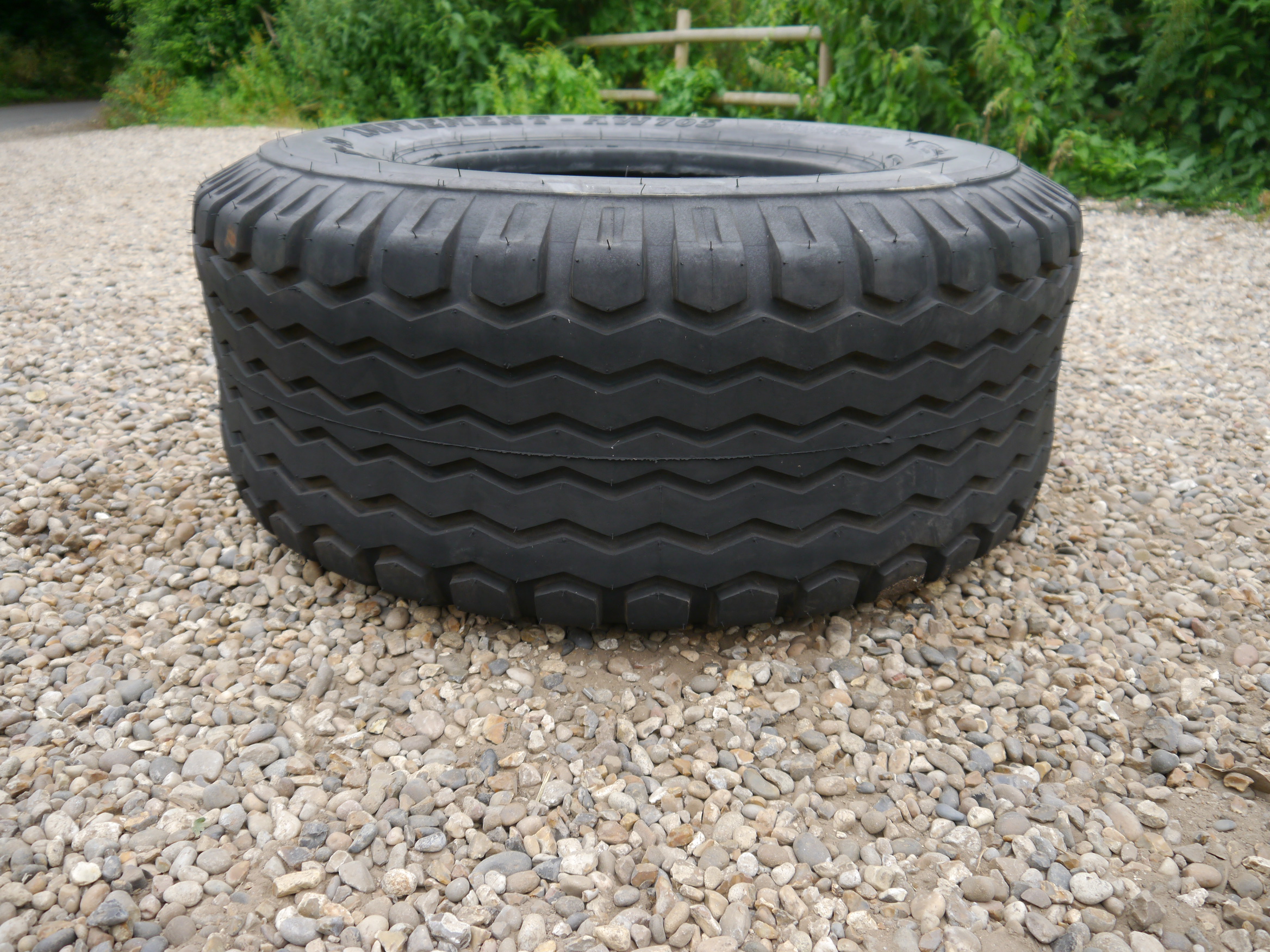 Used BKT Tyre