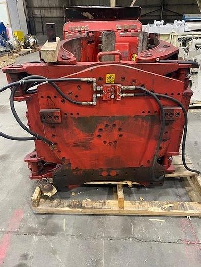 Used BOLZONI RA-450NLE-X 84" DIA. PAPER ROLL CLAMP