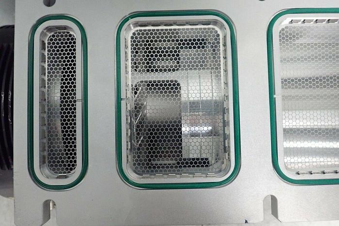 Used Edwards Model EXT 400/200/30H 80v dc B756-60-000 Vacuum Pump