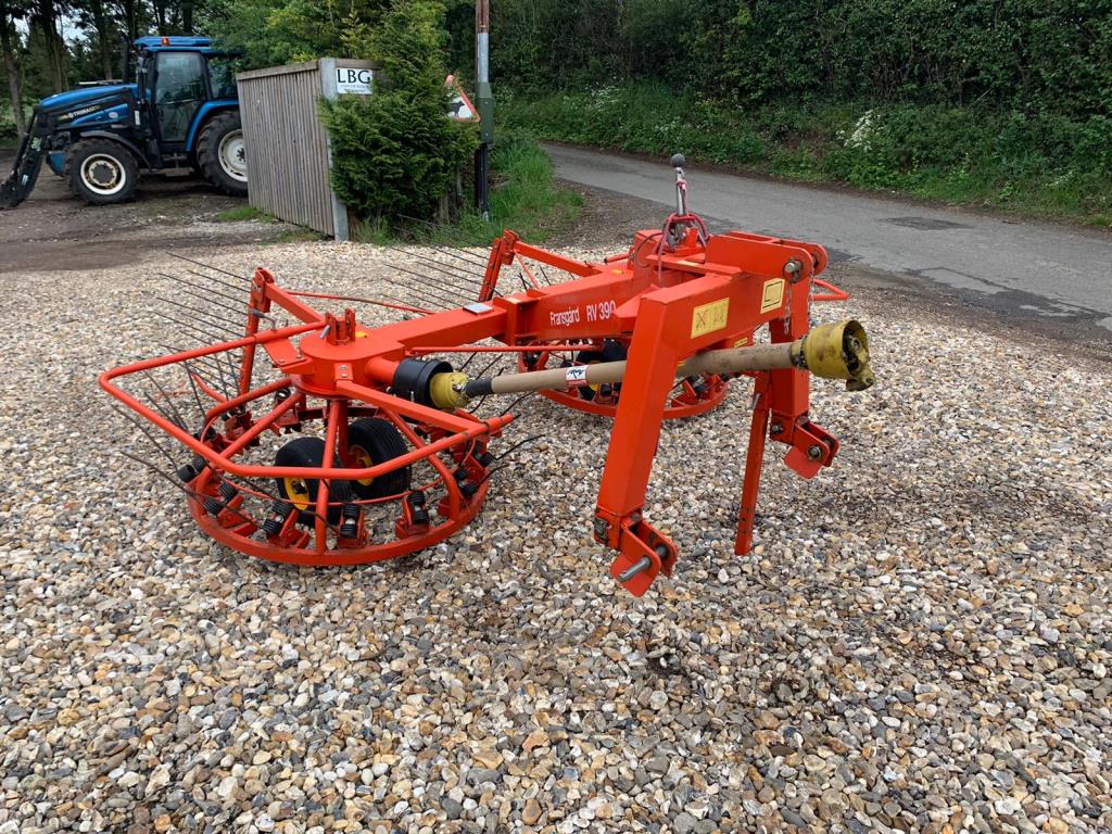 Used Fransgard RV390 Combi Rake
