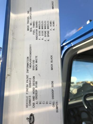 Used 2005 Mack CNN613