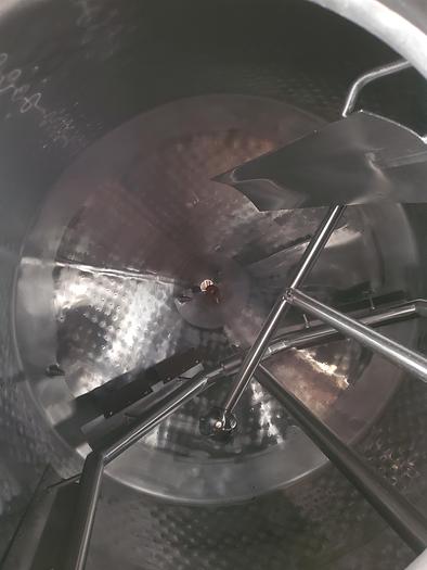 Used 500 gallon jacketed mixing tank