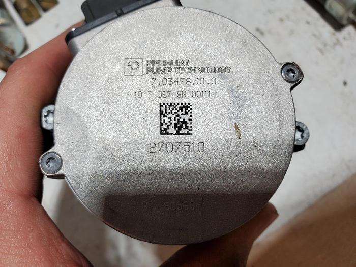 Used 2011-2015 Audi Q7 - Auxiliary Water Pump - Pierburg CWA 100-2